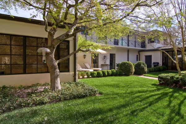 exterior 1930 renovation