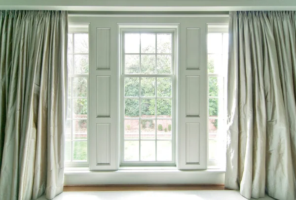 window and full curtains